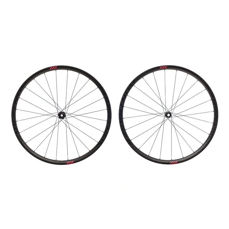 Bontrager Kovee XXX Carbon Tubeless 29″ Wheelset