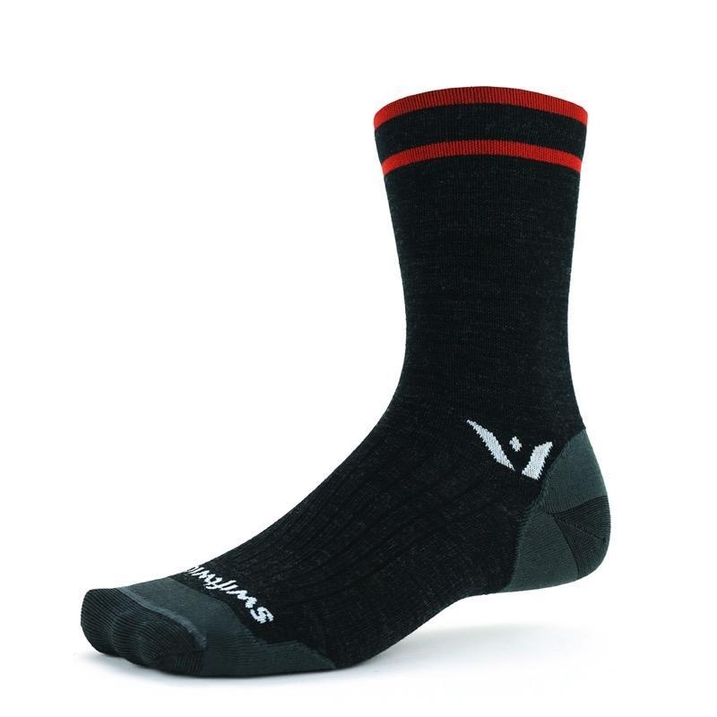 Swiftwick Pursuit Seven Ultralight Sock – Coal Red – 2020