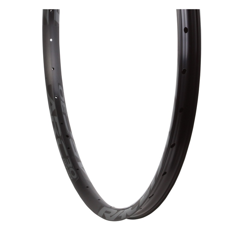 RaceFace ARC 30 Rim – 27.5″ Disc Black 32H Offset