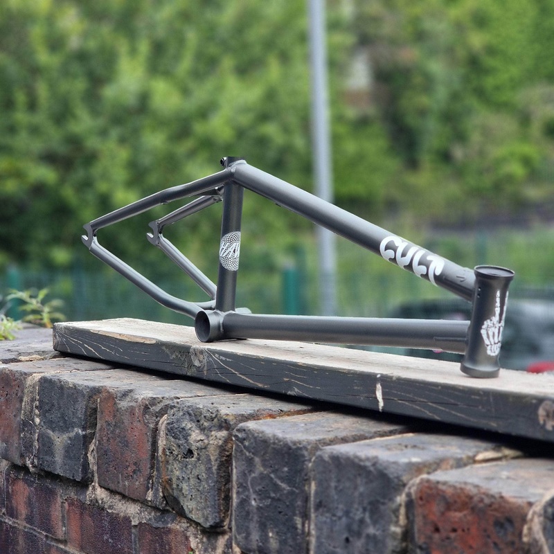 Cult Hawk Frame Gun Metal Grey
