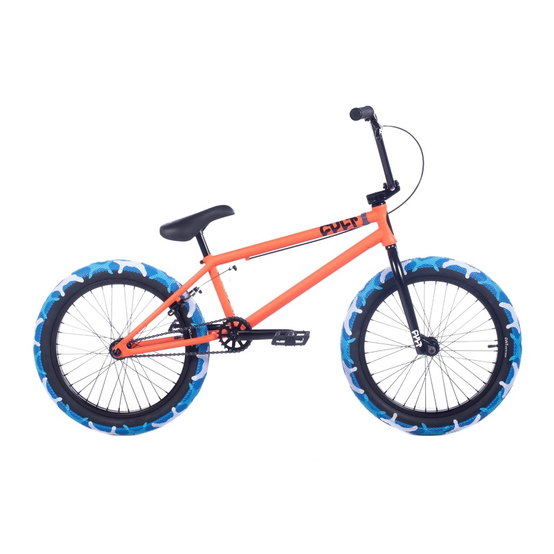 Cult Gateway 20.5TT BMX Freestyle Bike-Orange/Blue Camo Tires
