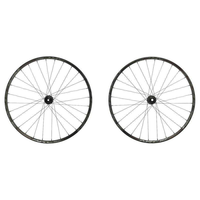 Race Face ARC Offset 27 Aluminum Tubeless 29″ Wheelset