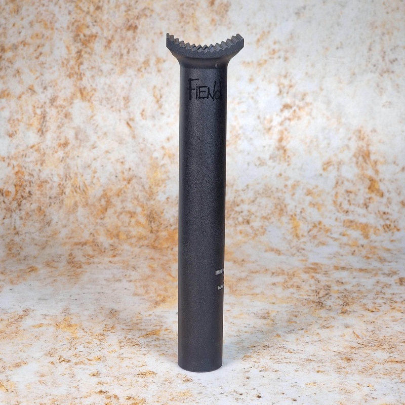 Fiend Pivotal Seat Post Black
