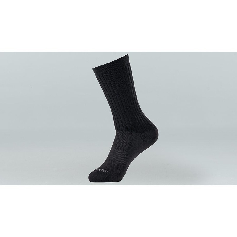 Specialized hydrogen aero tall sock black s