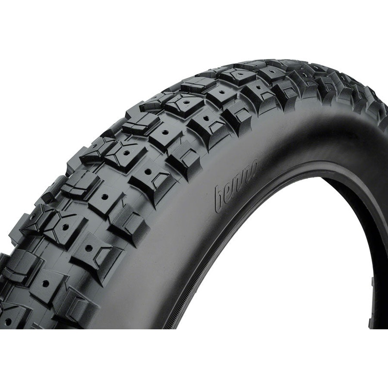 Benno RemiDemi Dirt Tire – 20 x 3.6″, Clincher, Wire, Black P9011