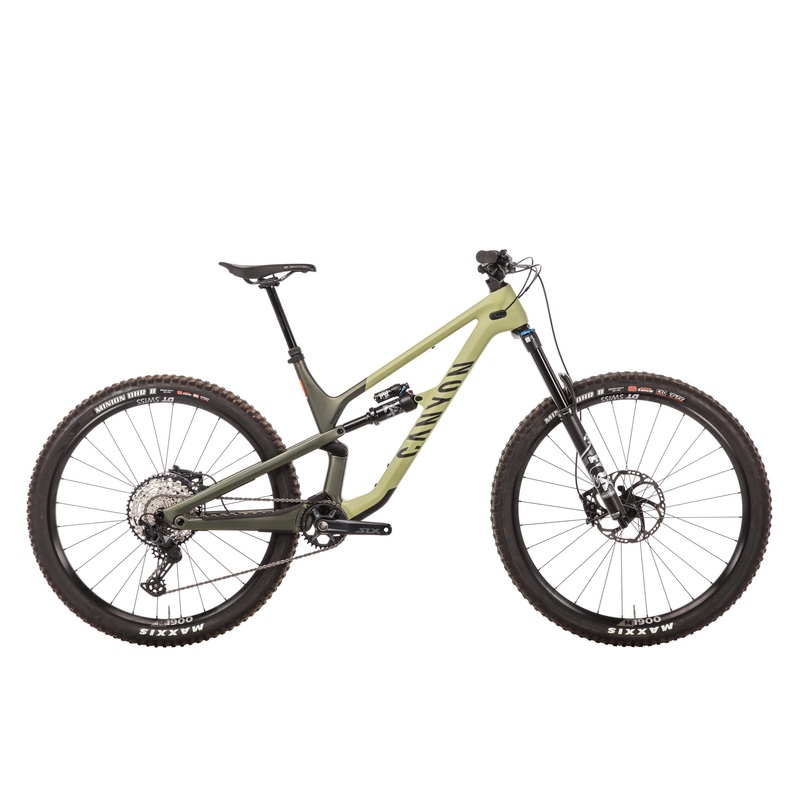 Canyon Spectral CF 7 Mountain Bike – 2022, Large